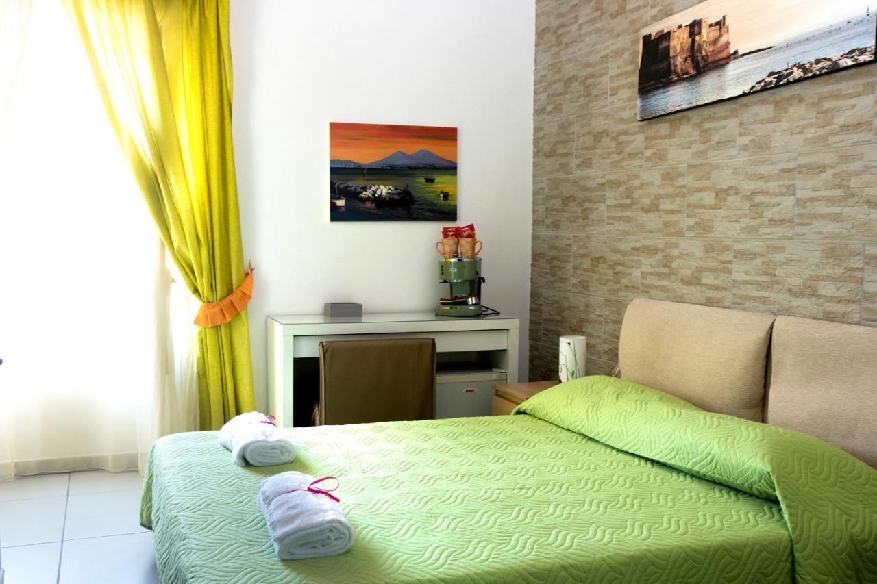 Megaride Santa Lucia Bed & Breakfast Napoli Ngoại thất bức ảnh