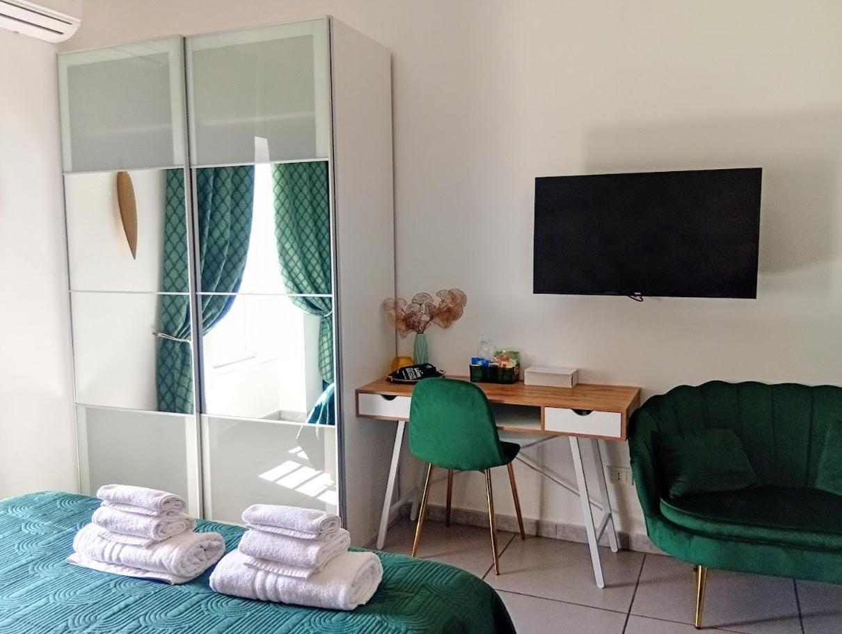 Megaride Santa Lucia Bed & Breakfast Napoli Ngoại thất bức ảnh